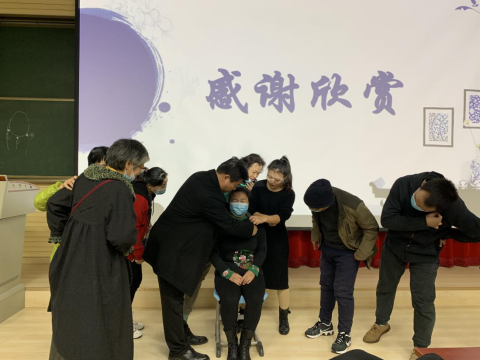校工会举办中医健康知识讲座图2.png
